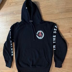 Salt life sweatshirt.